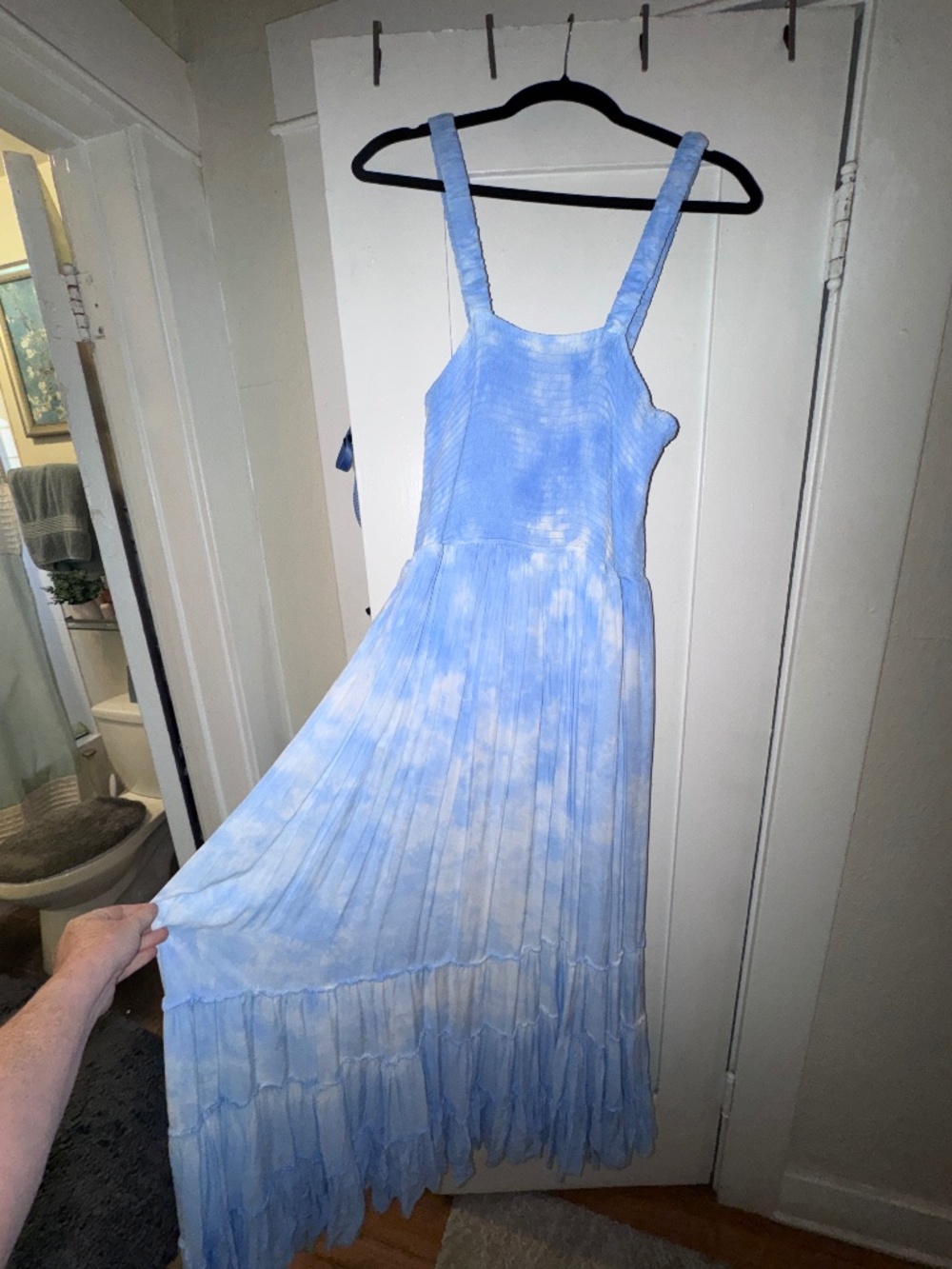 Blue and White Cloud/Sky-like SUPER Flowy Maxi Dress w/Smocked Bodice (Size L)